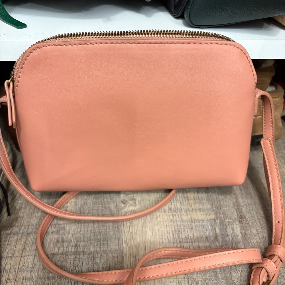 Universal Thread Coral Crossbody Bag
